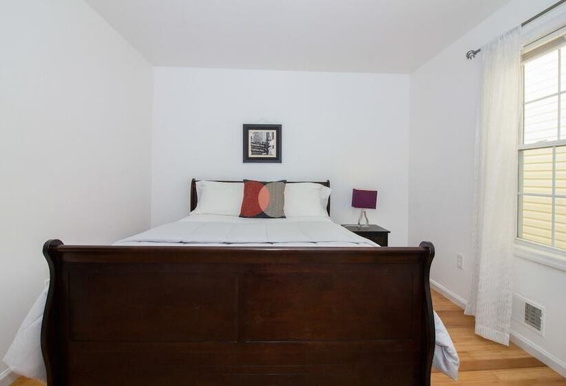 پانسیون Racpanos Modern Stay On Ocean Avenue
