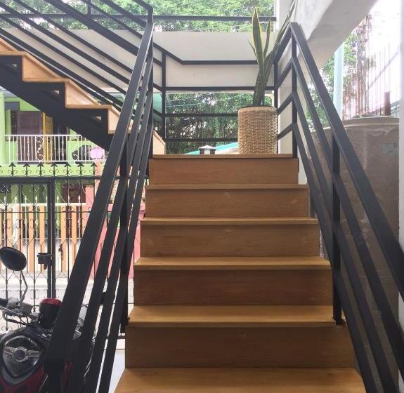 بنسيون T&n Home Ayutthaya