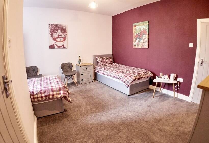 Alice Cottage