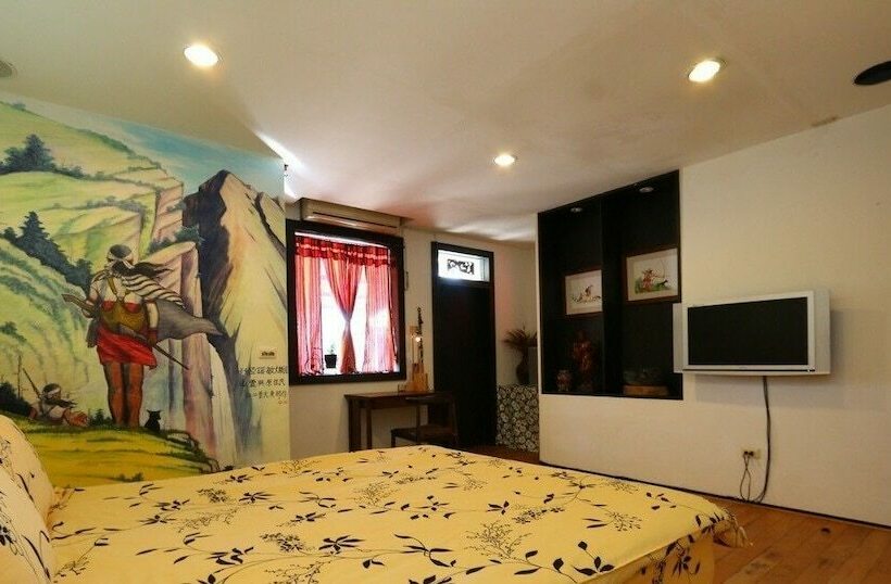 تختخواب و صبحانه Ho Shan Years