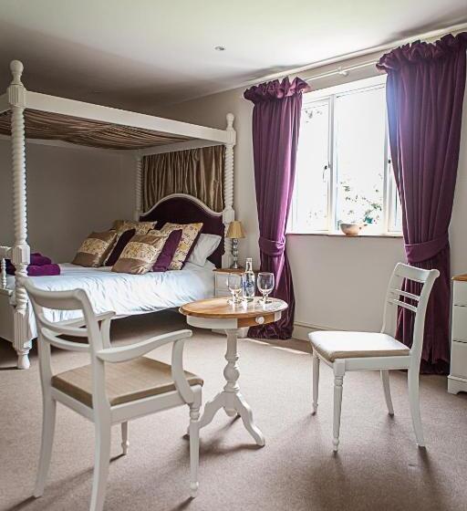 צימר Stoodleigh Court Coach House