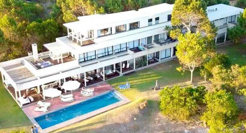 مسافرخانه Posada Azul Marino