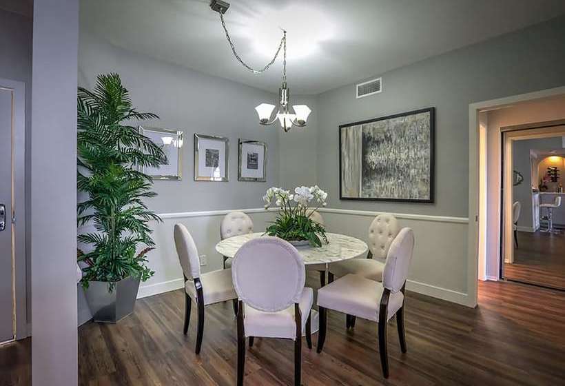 فندق Beverly Hills Condos