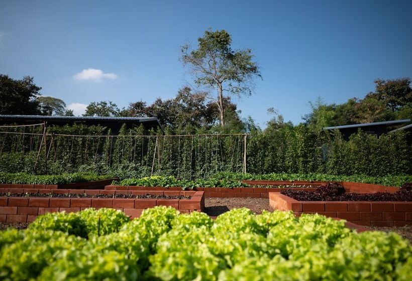 هتل Labaris Khao Yai