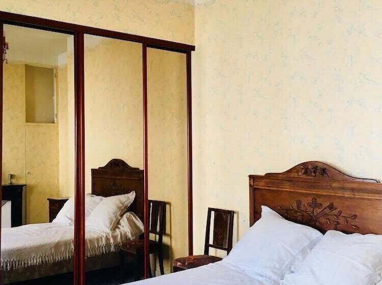 بنسيون Les Chambres Des Barques