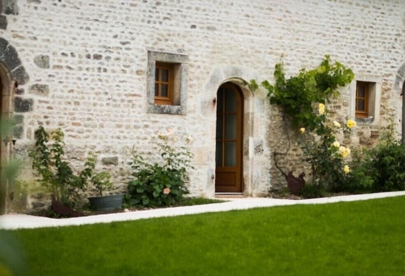 פנסיון Les Hauts De Chalonne