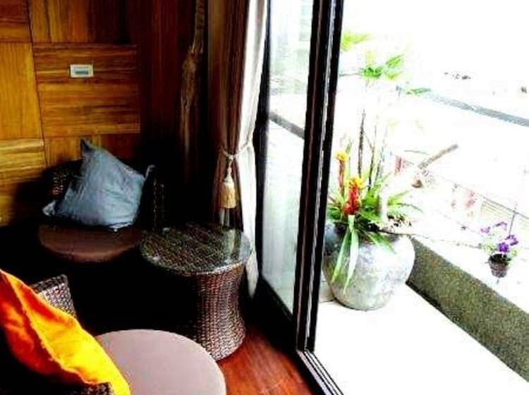 پانسیون Sanyi Wei Wei Feng