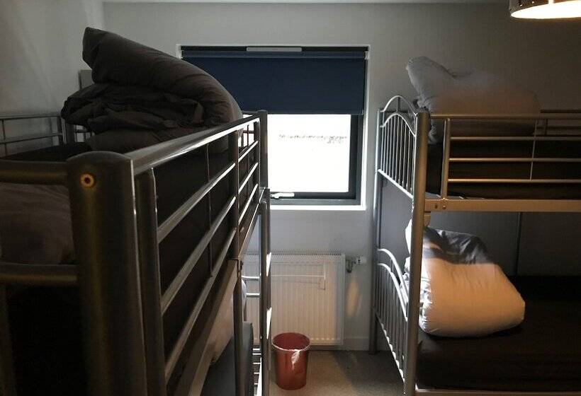 An Cala Cafe And Bunkhouse   Hostel