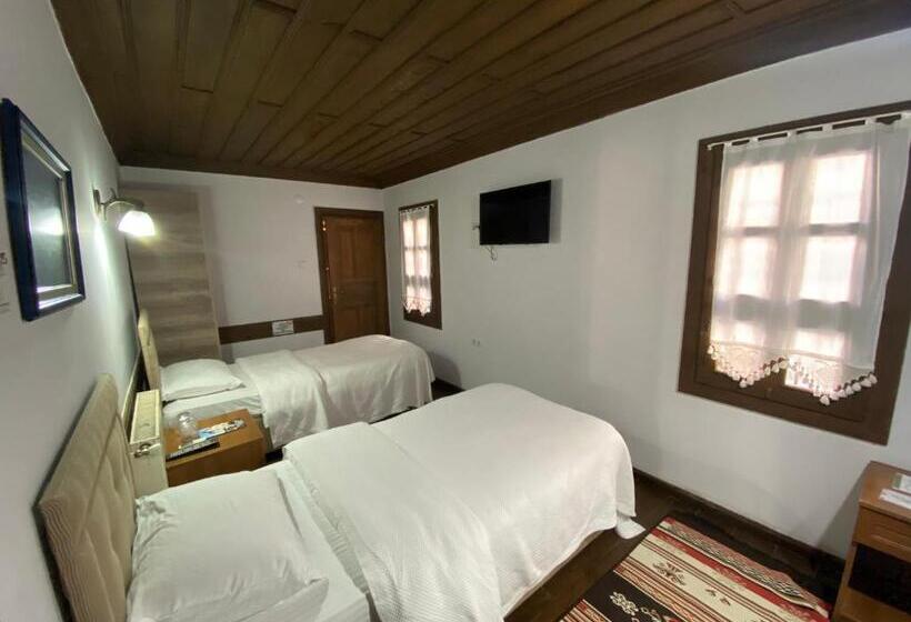 فندق Ebrulu Konak   Special Class