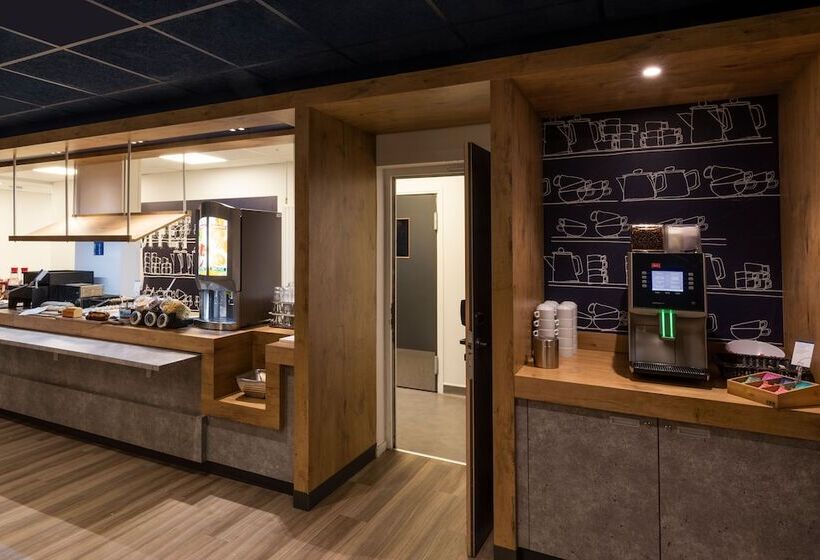 Отель Ibis Budget Saintetienne Centre Gare Chateaucreux