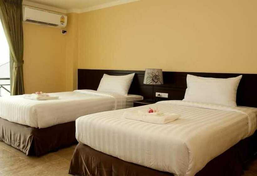 هتل J & Y Lodge