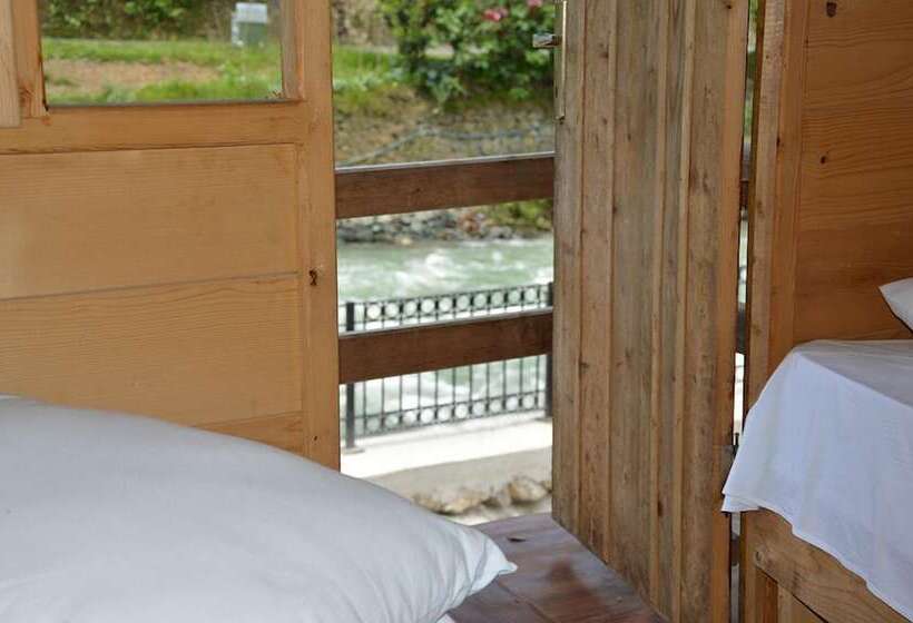 בית מלון כפרי Kaptan Alabalik Konaklama Tesisleri