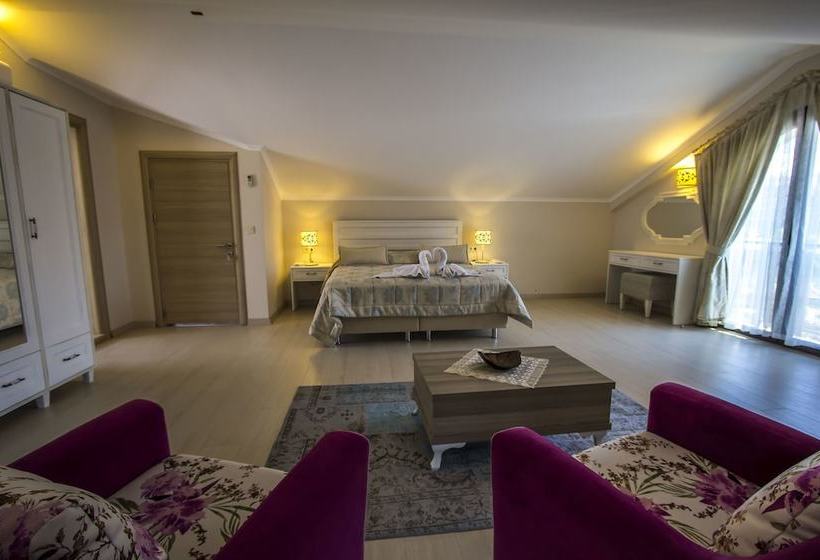 Villa North By Tatilpremium