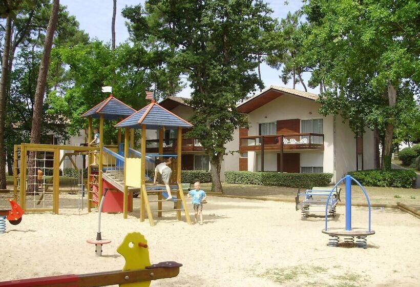 בית מלון כפרי Azureva Ronce Les Bains