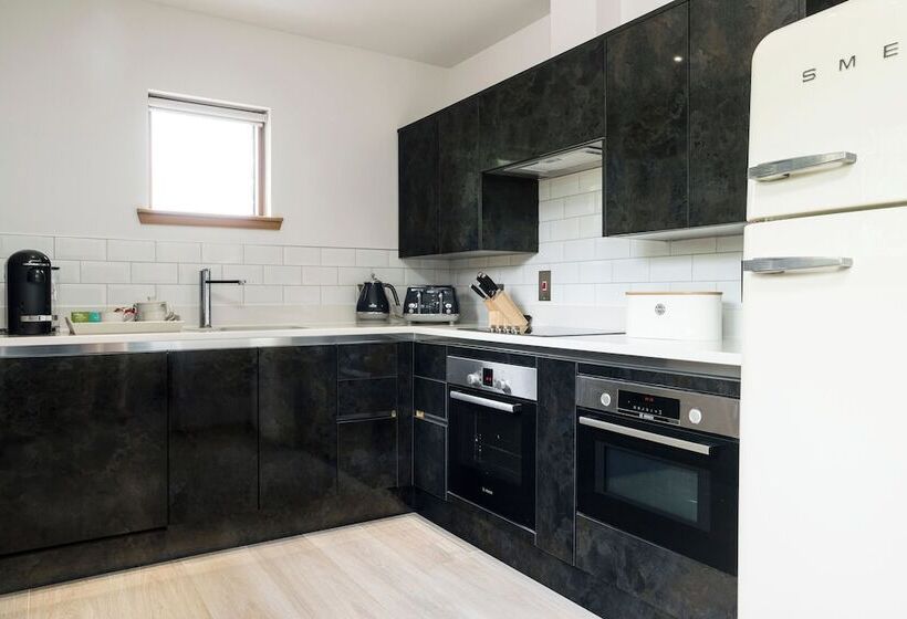 فندق The Hideaway Experience