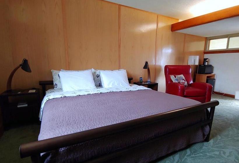 モーテル The Usonian Inn Llc