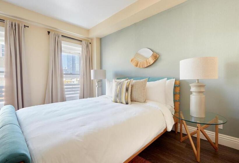 Kasa Gaslamp Quarter San Diego