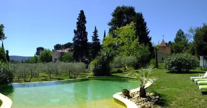تختخواب و صبحانه La Royante