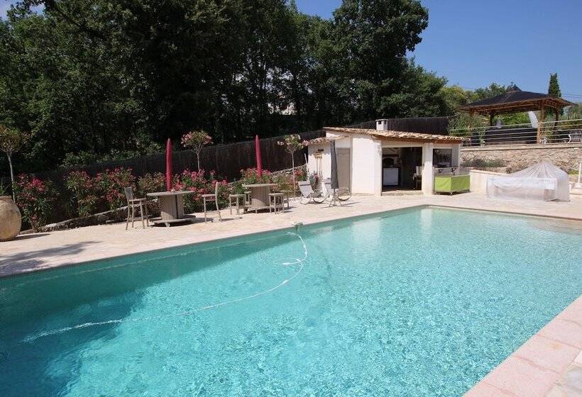 צימר La Villa Jalna Chambres Appartement