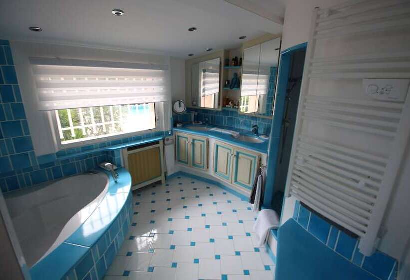צימר La Villa Jalna Chambres Appartement