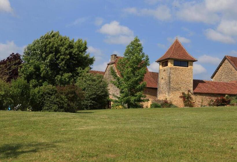 Bed and Breakfast Les Tours De Bombel