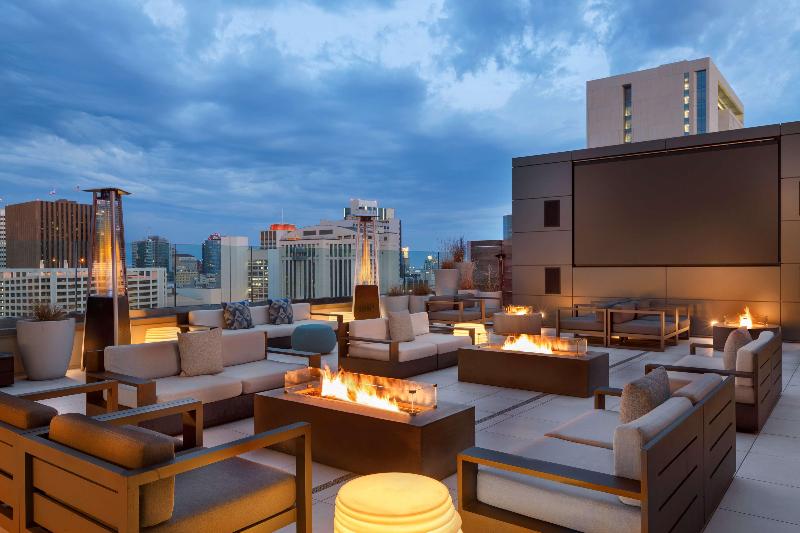 Carte Hotel San Diego Downtown, Curio Collection By Hilton