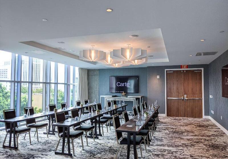 Carte Hotel San Diego Downtown, Curio Collection By Hilton