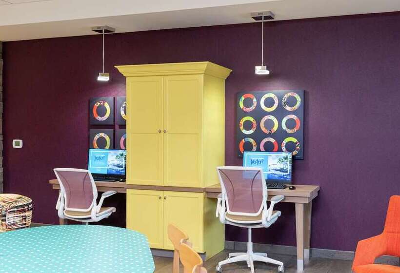 בית מלון כפרי Home2 Suites By Hilton Appleton