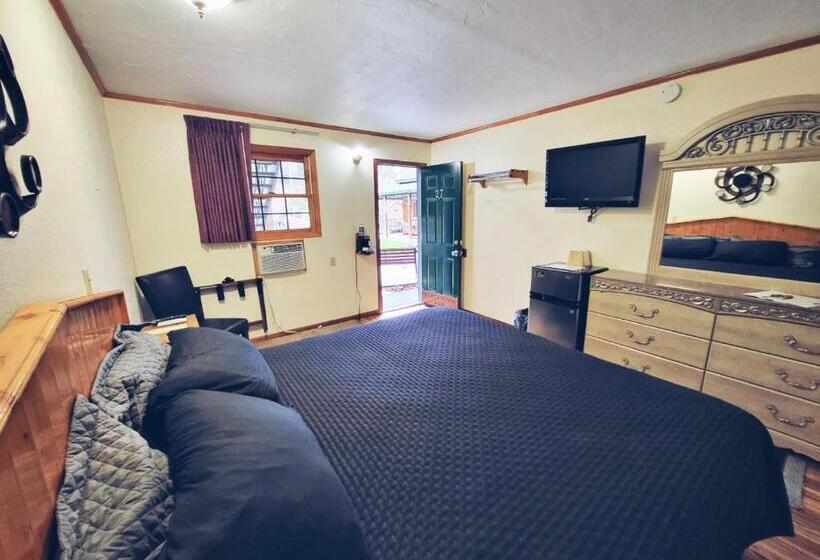 مُتل Cedar Wood Inn