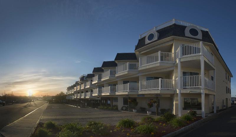 فندق على الطريق Drifting Sands Oceanfront