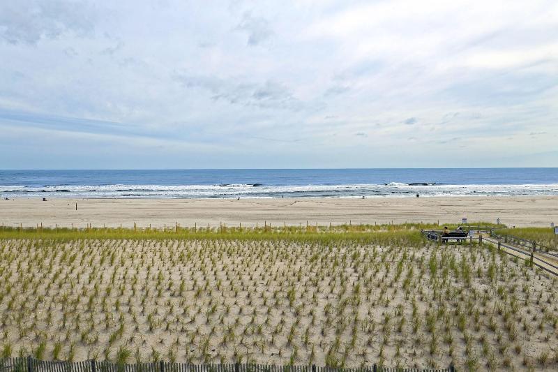 فندق على الطريق Drifting Sands Oceanfront
