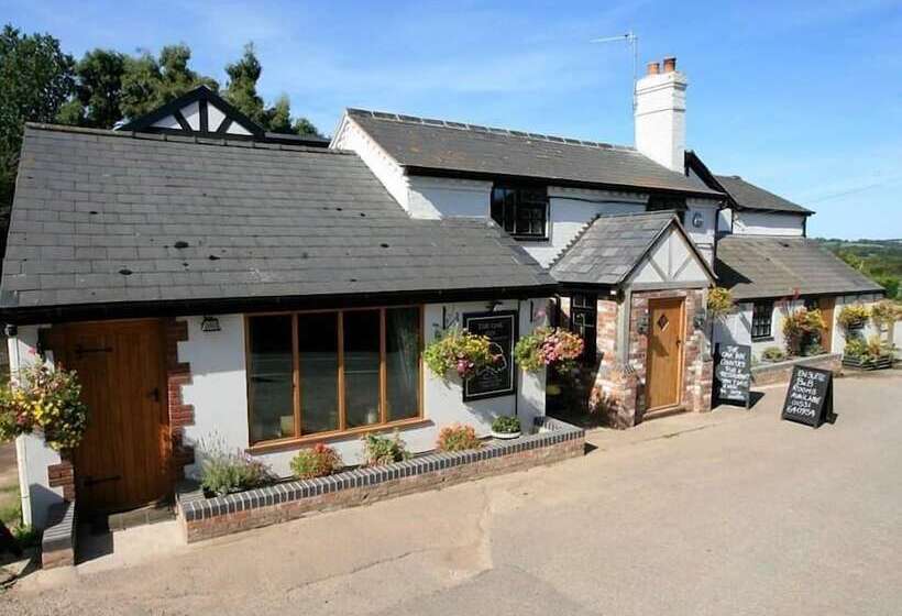 The Oak Inn Staplow
