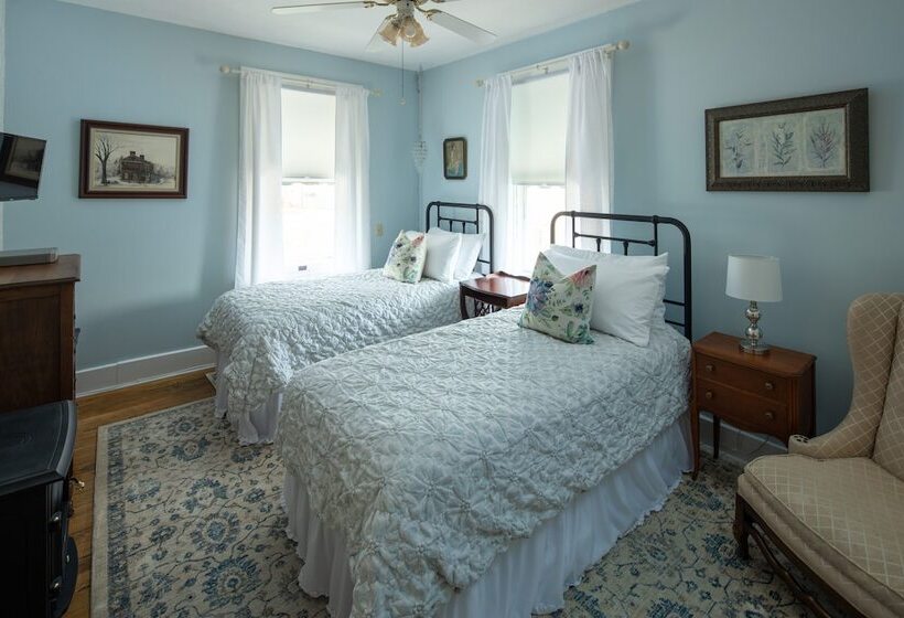 تختخواب و صبحانه Avery On Prospect Hill Guest House