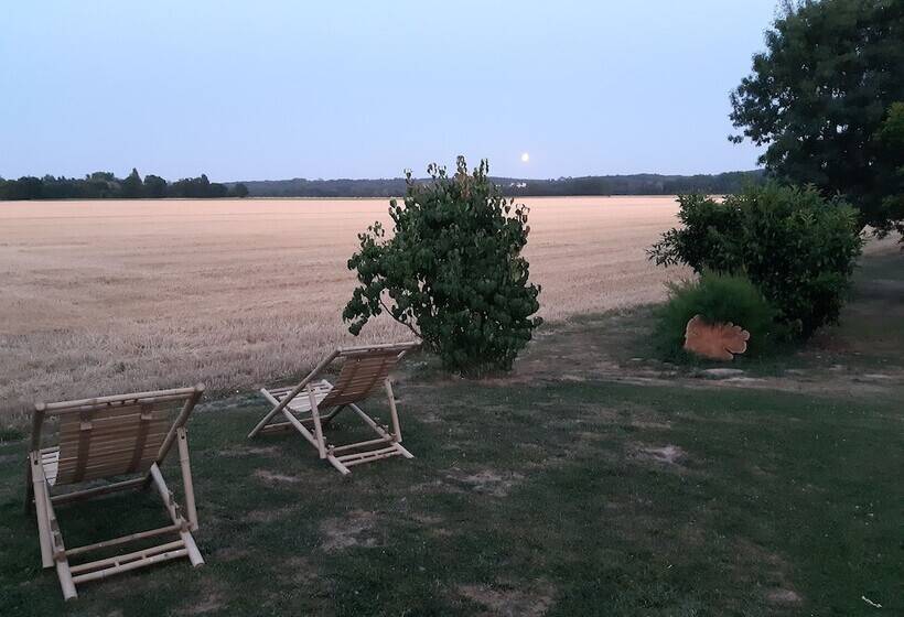 تختخواب و صبحانه La Grange Maison D Hôtes