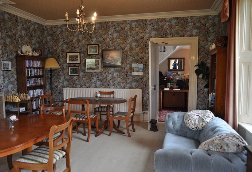 مبيت وإفطار Lower Bryanston Farm