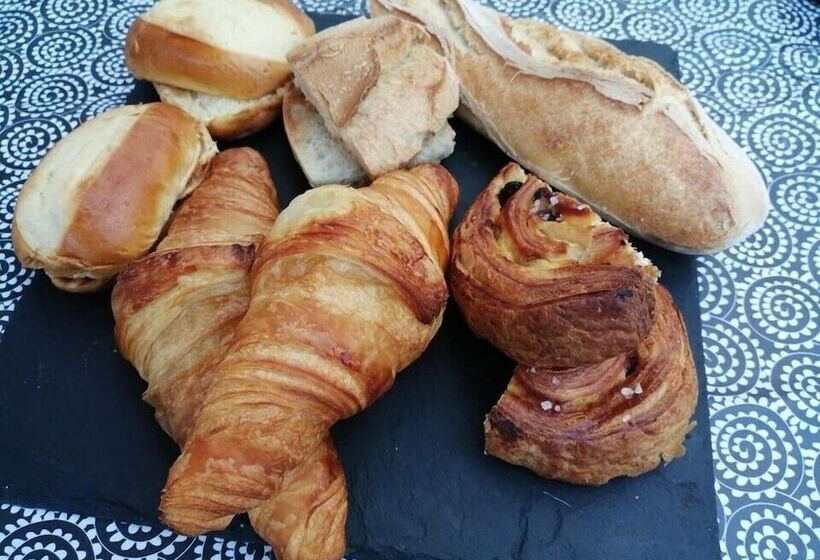 تختخواب و صبحانه Maison Du Canal