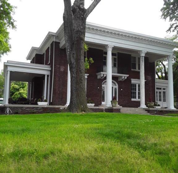 ベッドアンドブレックファースト The York Chester Inn