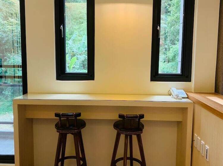 تختخواب و صبحانه 日月潭沅居民宿 Yuan Ju Boutique