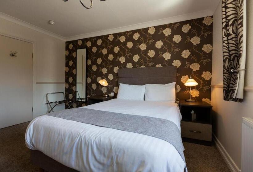 פונדק The White Swan