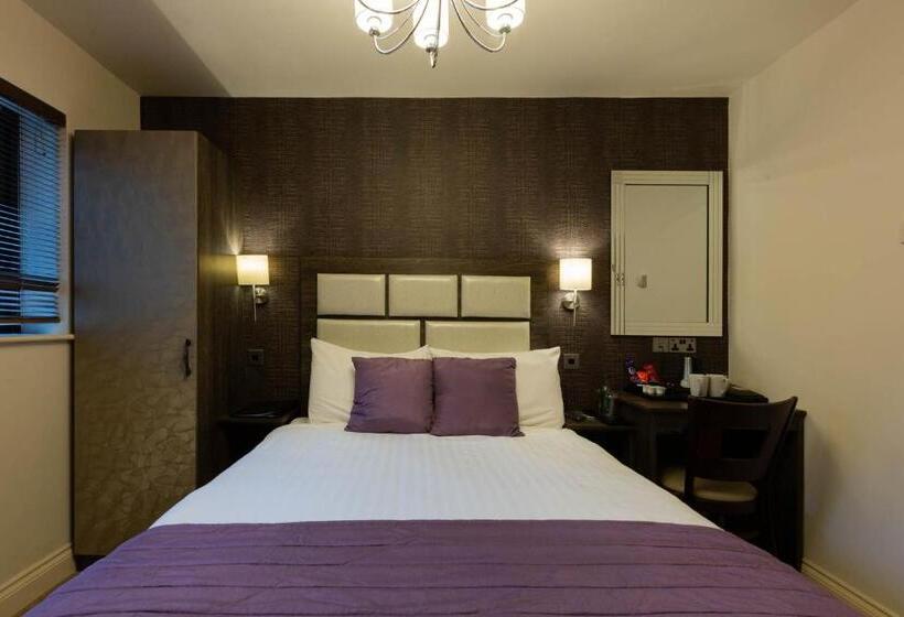 פונדק The White Swan