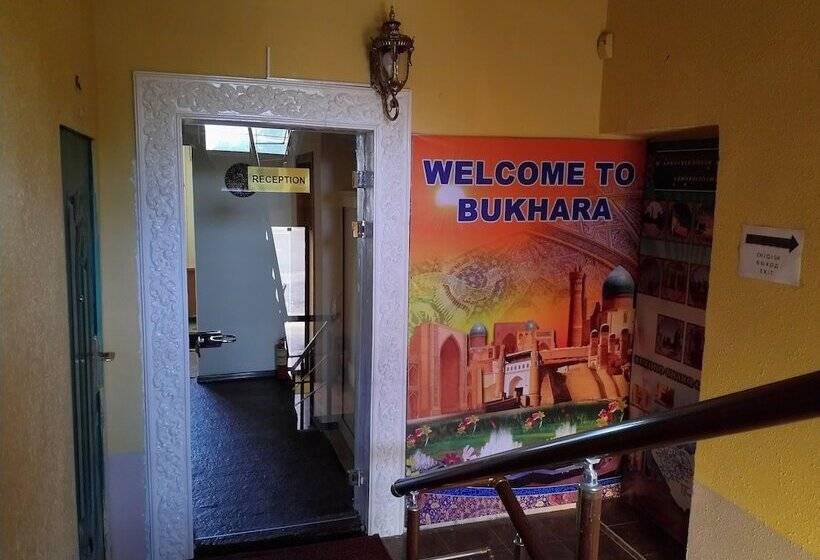 Hostel Mukarram