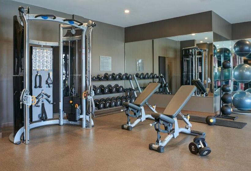 هتل Courtyard By Marriott Jackson