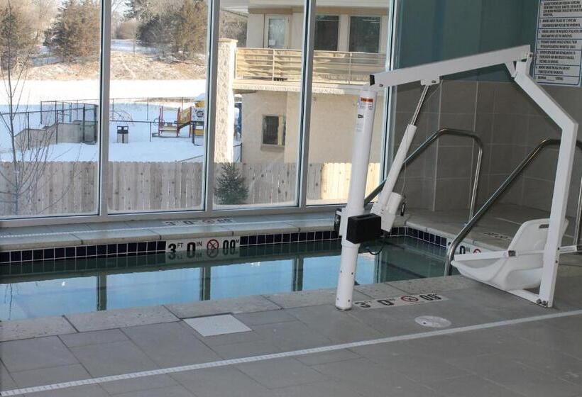 فندق Holiday Inn Express & Suites   Hudson I 94, An Ihg