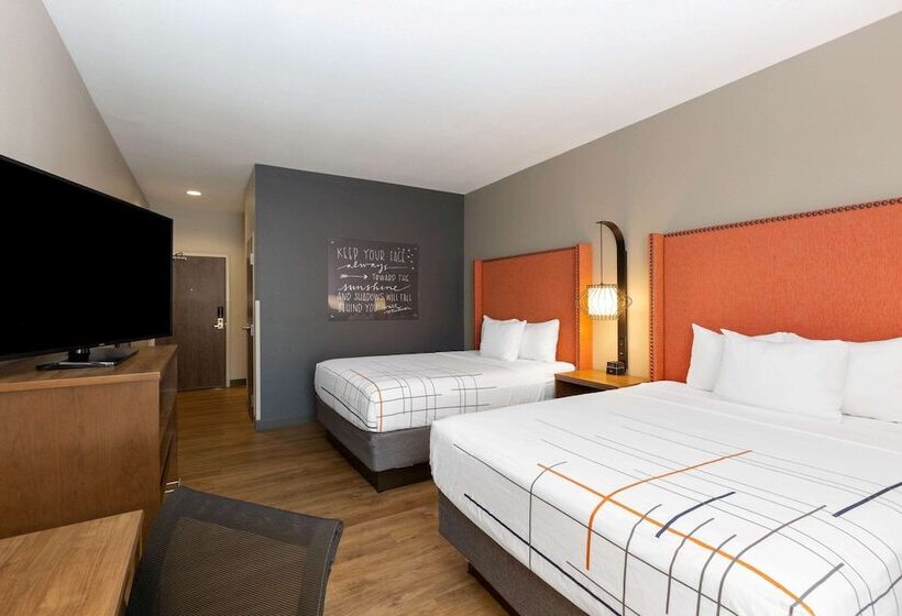 فندق La Quinta By Wyndham Altoona Des Moines