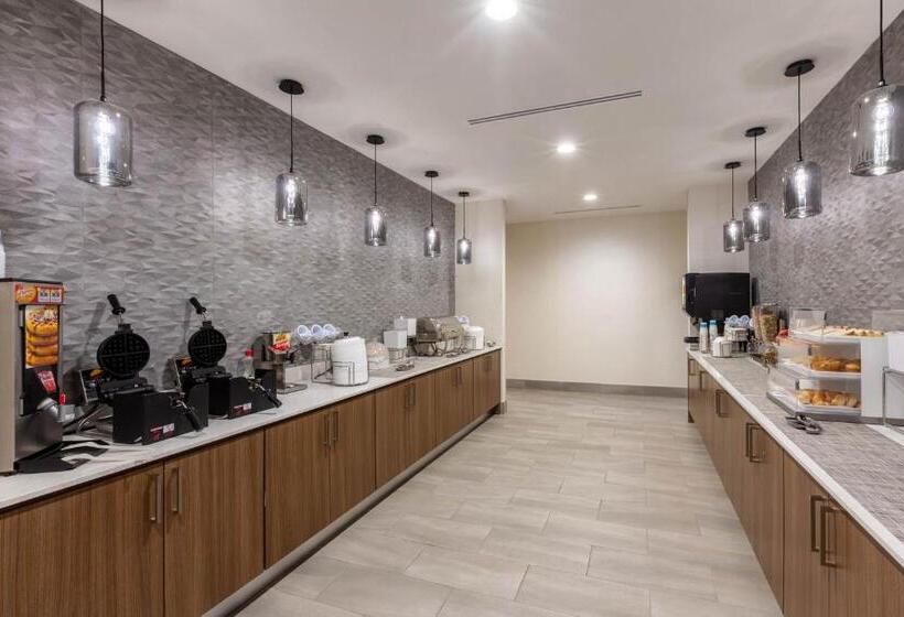 فندق La Quinta Inn & Suites By Wyndham Lafayette Oil Center