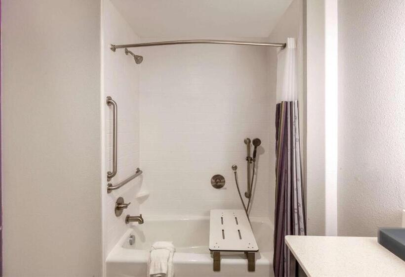 فندق La Quinta Inn & Suites By Wyndham Lafayette Oil Center