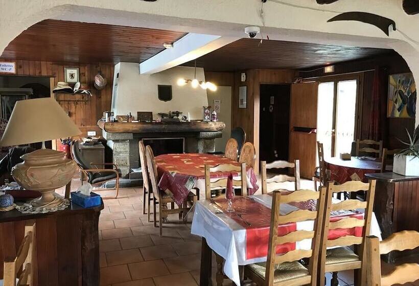 בית מלון כפרי Restaurant Le Ranch De Turini
