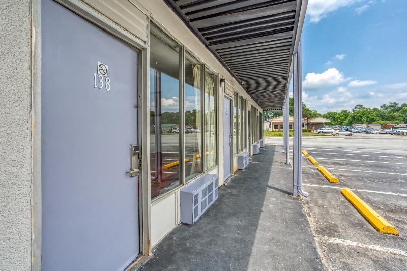 ホテル Oyo Inn Kernersville