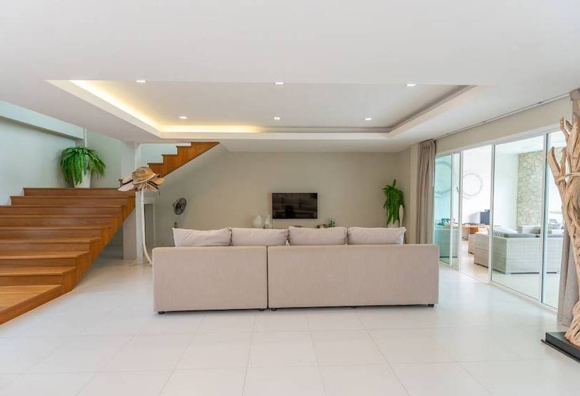 فندق Vela Villa Chaam