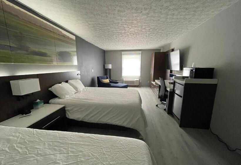 Luxor Inn & Suites, A Travelodge By Wyndham